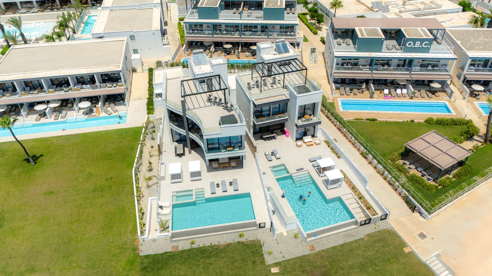 Aqua Breeze Beachfront Villas in Ayia Napa